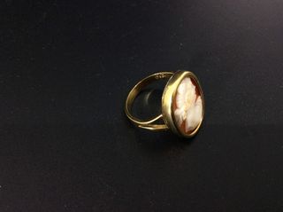 anillo oro 18k con piedra con circonita