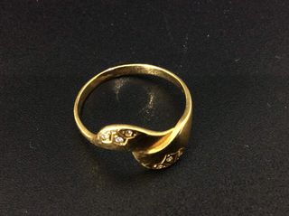 anillo oro 18k con piedra con circonita