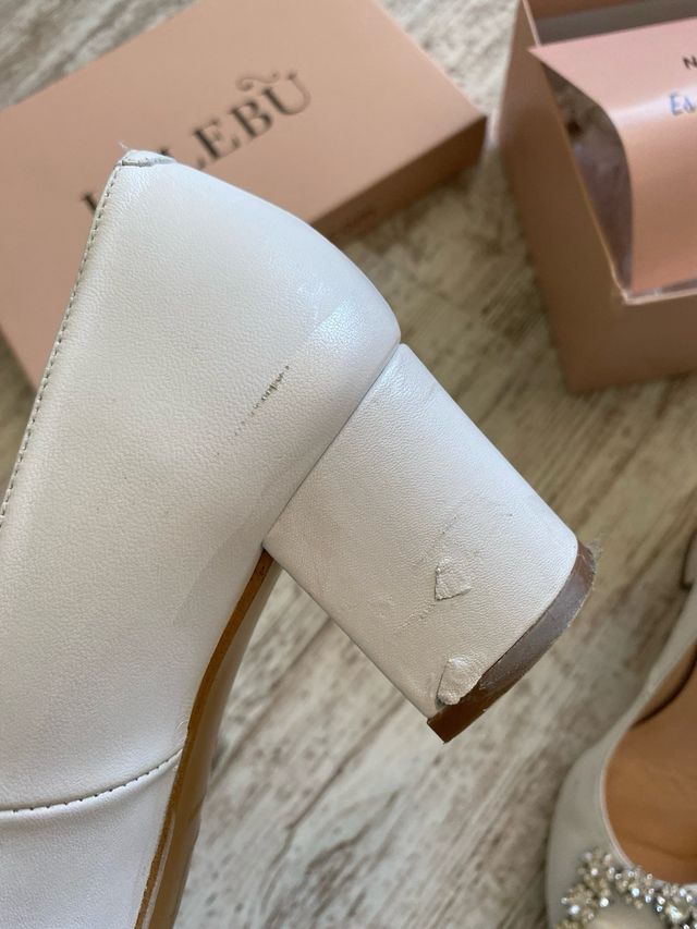 Zapatos cenicienta blancos novia