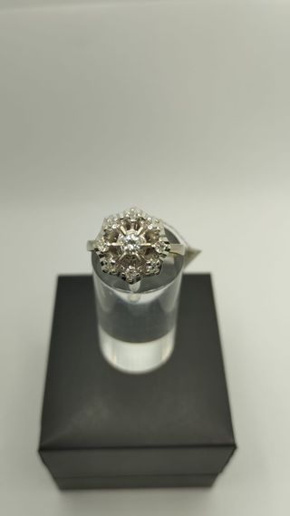 ANILLO ORO 18K BLANCO Y DIAMANTES