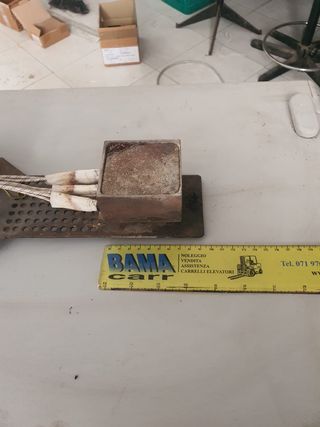 Pozzetto per saldatura a stagno regolabile