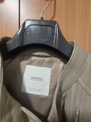 Chaqueta gris de piel T.L MANGO