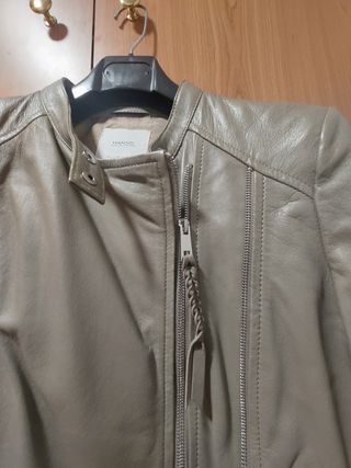 Chaqueta gris de piel T.L MANGO