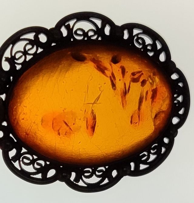 Colgante o dije de ámbar Art Deco, años 30.