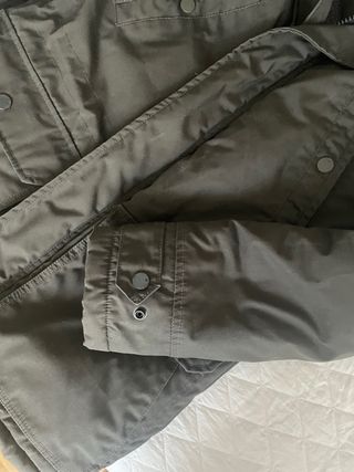 Abrigo anorak Celio. Muy abrigada