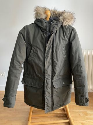 Abrigo anorak Celio. Muy abrigada