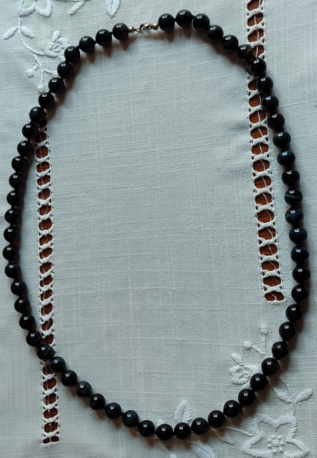 Collar vintage, piedras de ojo de halcón