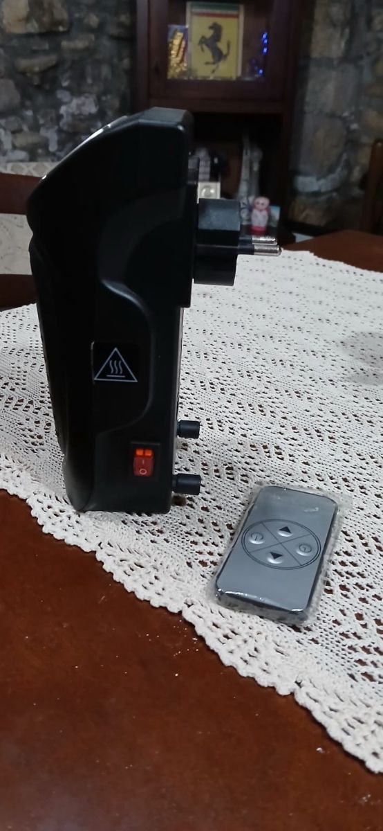 Stufetta elettrica 350 W con telecomando