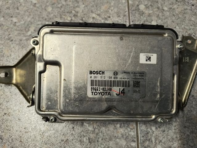 Centralita motor Toyota Yaris P13