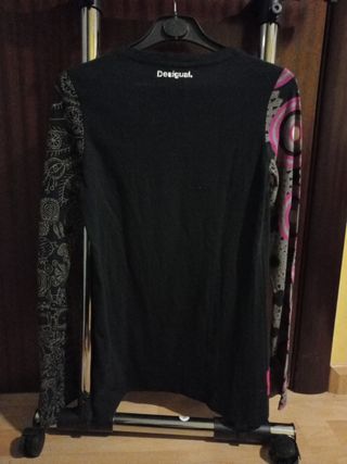 camiseta DESIGUAL