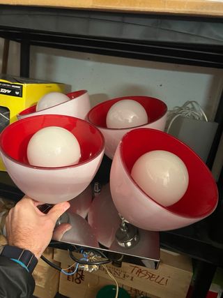 Lampadario 4 luci in vetro rosso con lampadine