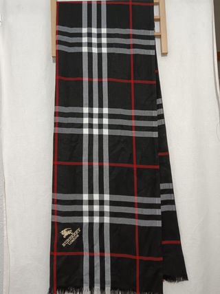 Bufanda Burberry Negro 