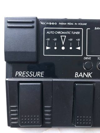 Pedalera efectos bajo Korg AX30B