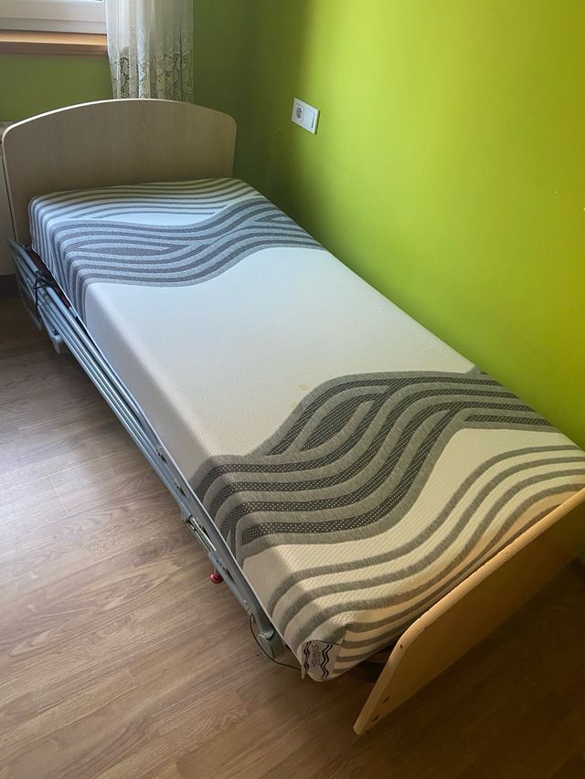 Cama hospitalaria eléctrica 90x190cm  