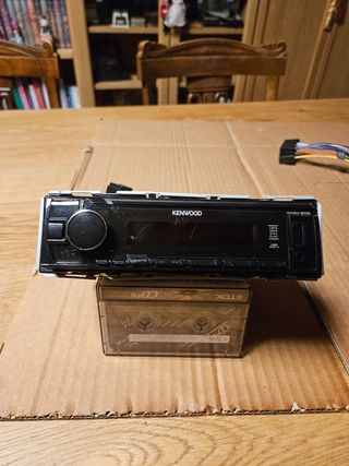 Autoradio Kenwood KMM 205 