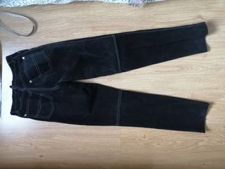 Pantalón cuero