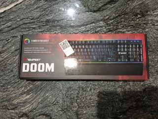 Teclado gaming TEMPEST DOOM