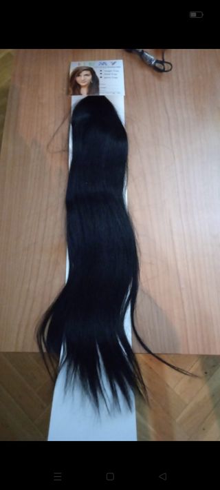 Extensiones de queratina negras