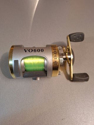 Carrete pesca Currican o Casting.