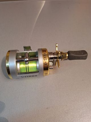 Carrete pesca Currican o Casting.