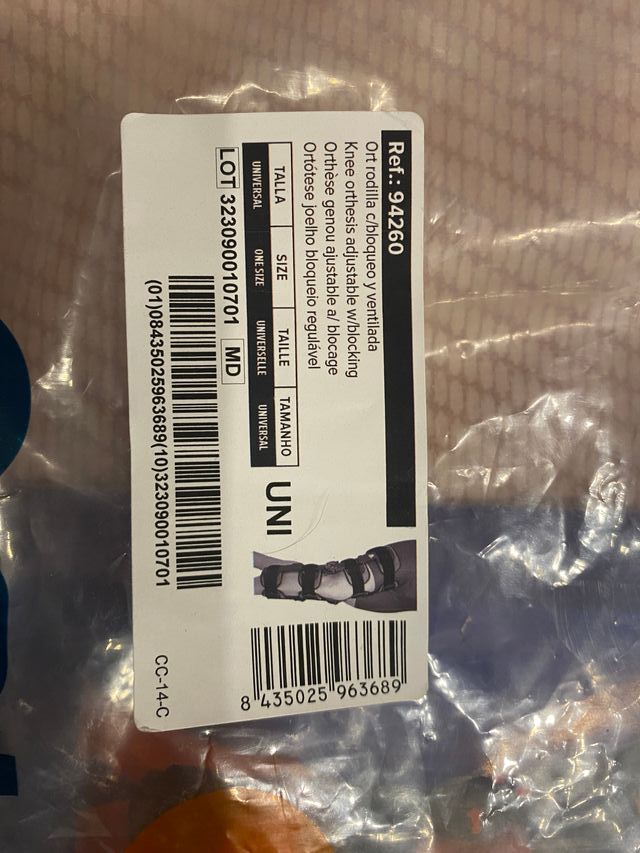 Ginocchiera ortopedica regolabile con serratura