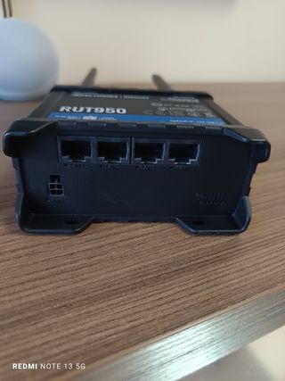 Router 4G TELTONIKA RUT950