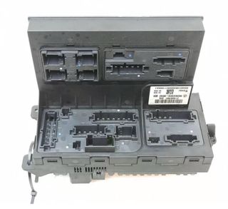 CAJA FUSIBLE MERCEDES W211 2115457601