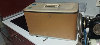 Maquina de coser singer