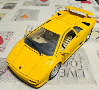 Lamborghini Diablo 1:18.