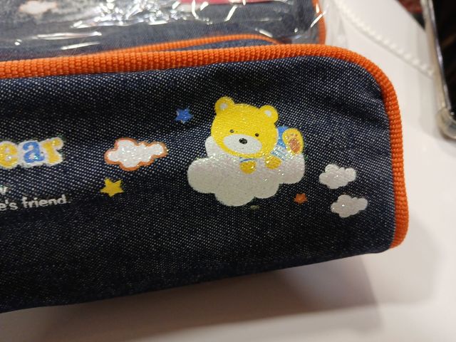 Lote de 48 estuches Apple Bear