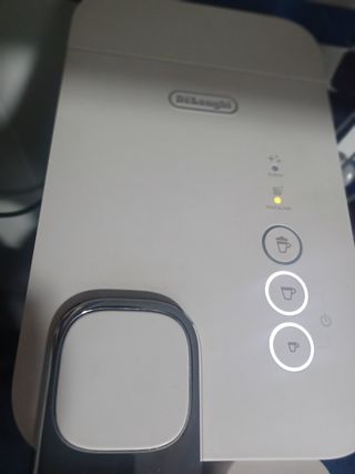 Cafetera nespresso delonghi