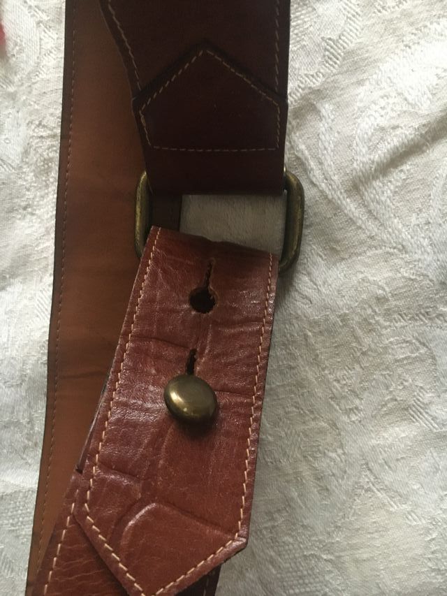 Cintura in cuoio martellato