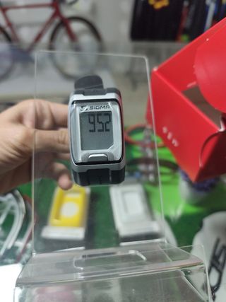 Reloj sigma deportivo con banda de pulso