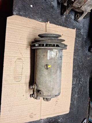 Dinamo para Seat 600