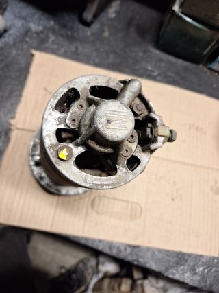 Dinamo para Seat 600