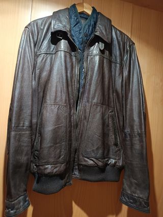Cazadora de cuero Massimo Dutti