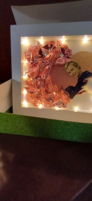 CORNICE PORTAFOTO CON LUCE LED