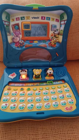 Ordenador Vtech. Los pequeños sabios