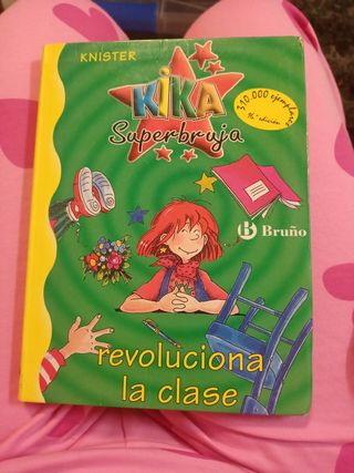 Kika Superbruja, detective (Kika Superbruja / Kika Super Witch) (Spanish Edition)