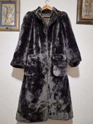 Abrigo moutón gris plata 