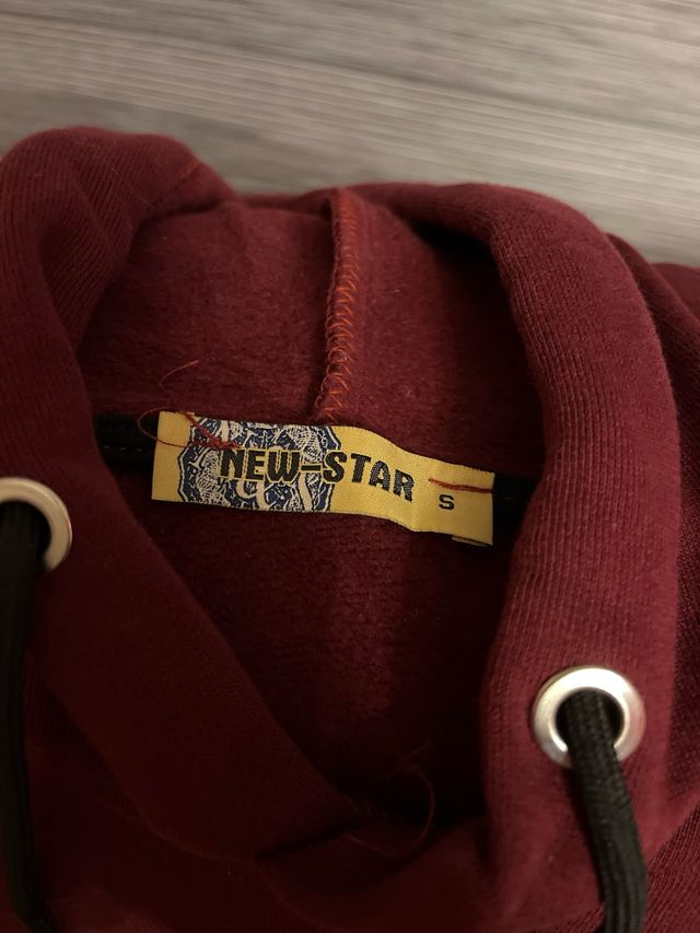 Sudadera color granate  talla S