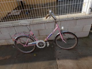 Vendo  bicicleta clásica  plegable.