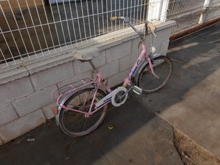Vendo  bicicleta clásica  plegable.