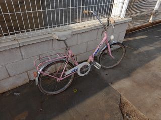 Vendo  bicicleta clásica  plegable.