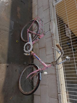 Vendo  bicicleta clásica  plegable.