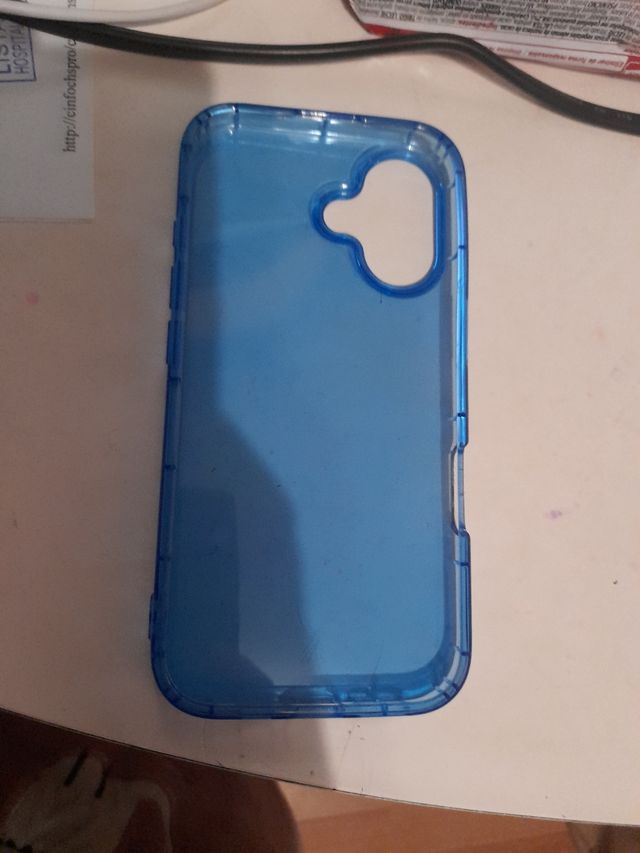 funda iphone 16 azul transparentado