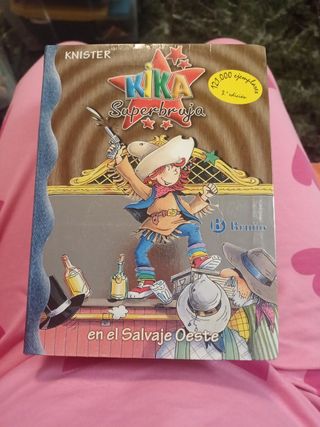 Kika Superbruja, detective (Kika Superbruja / Kika Super Witch) (Spanish Edition)
