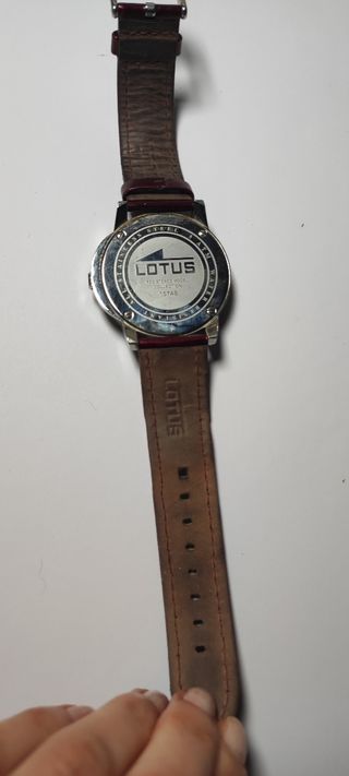 Lotus Reloj pulsera