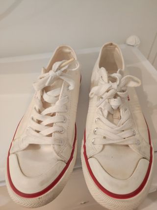 Zapatillas levis