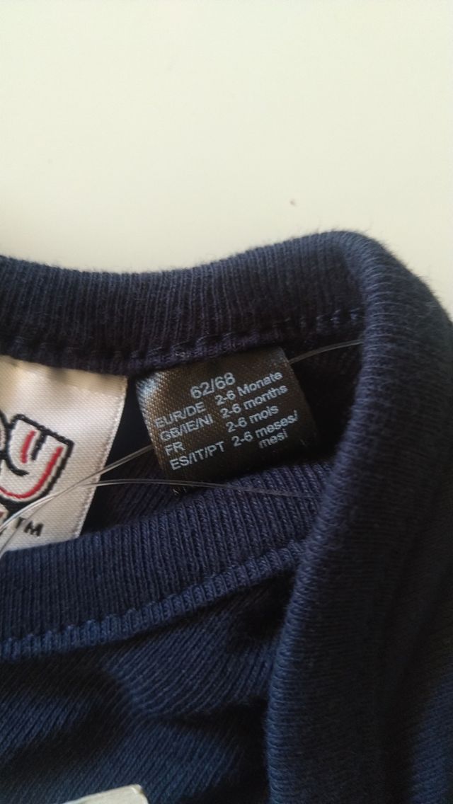 Baby boby Looney Tunes taglia 2-6 mesi.